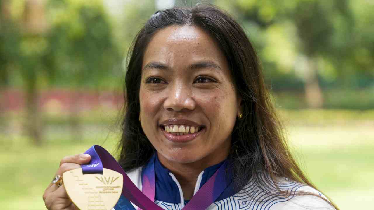 Mirabai Chanu Targets Elusive Asian Games Medal After Commonwealth Gold Hat-Trick Triumph
