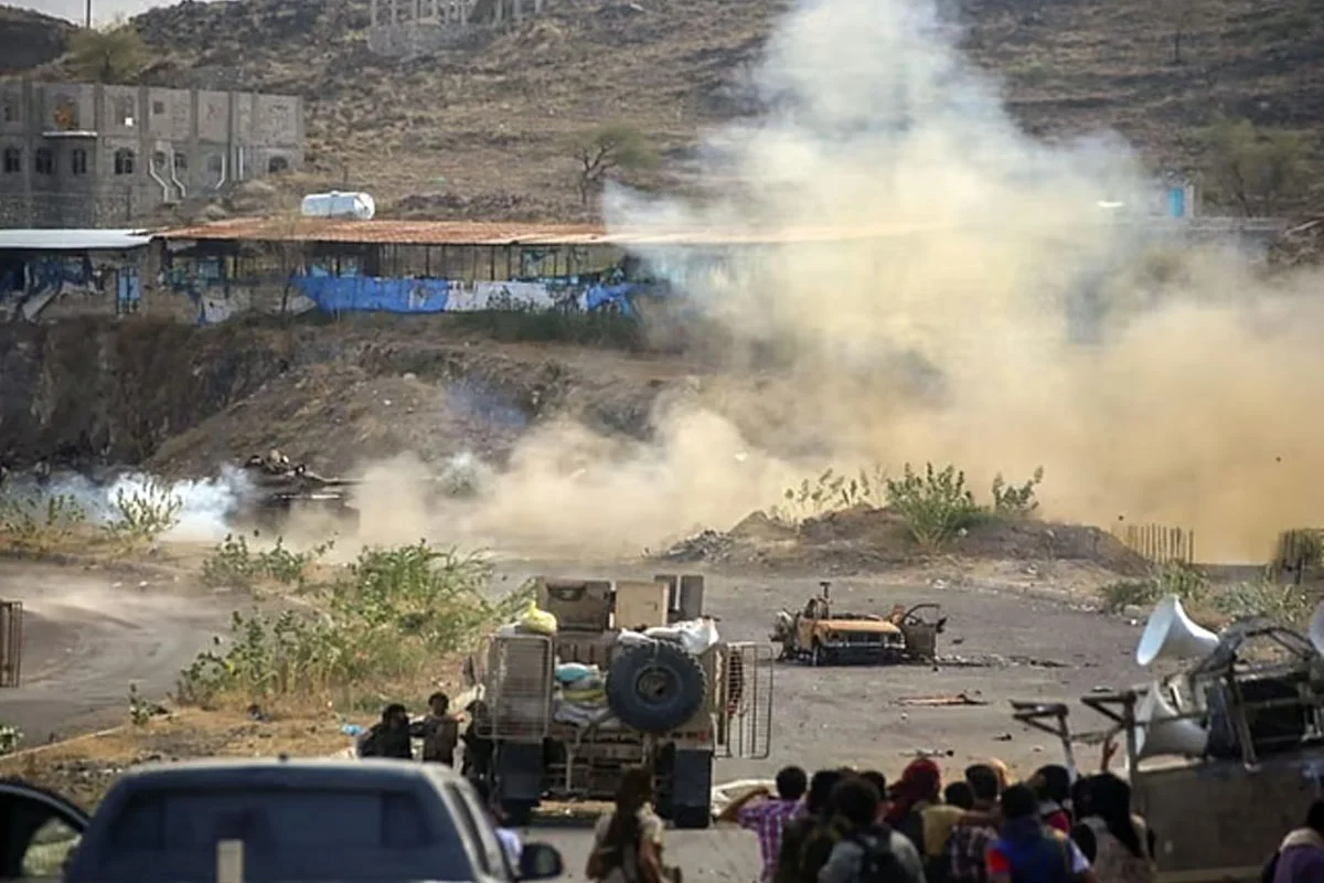 Houthi Attack On Yemeni Military Bases Kills At Least 30 Soldiers