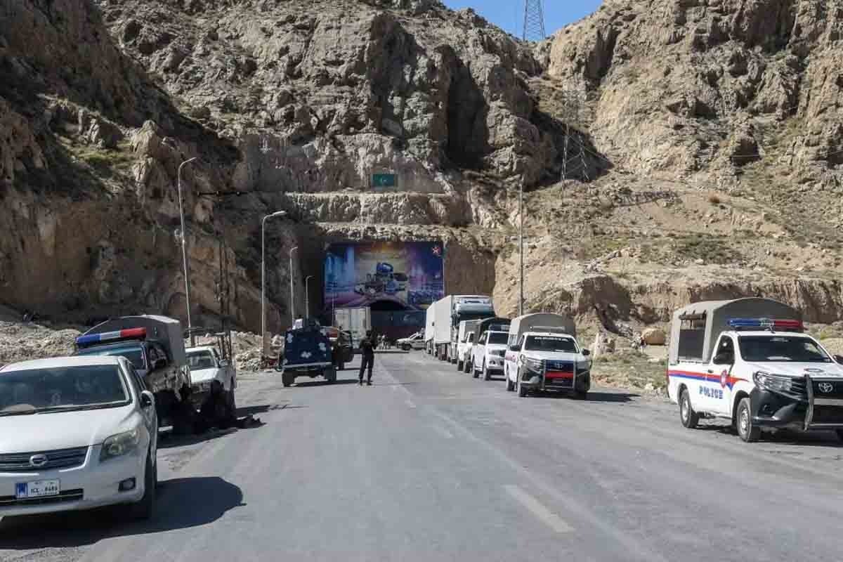 Pakistan Imposes Curfew, Internet Shutdown Ahead of Balochistan Independence Day