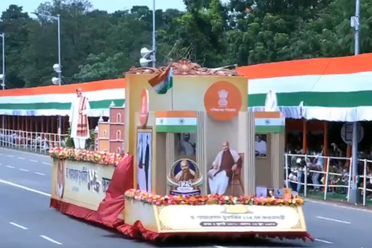 বন্দে মাতরমে মুখর রেড রোড, শ্যামাপ্রসাদের ট্যাবলোয় বর্ণময় স্বাধীনতা উদযাপন